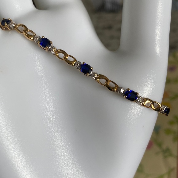 Beautiful Solid 10K Yellow Gold Blue Lab Sapphires/2 Diamonds Tennis Bracelet. - Picture 8 of 14